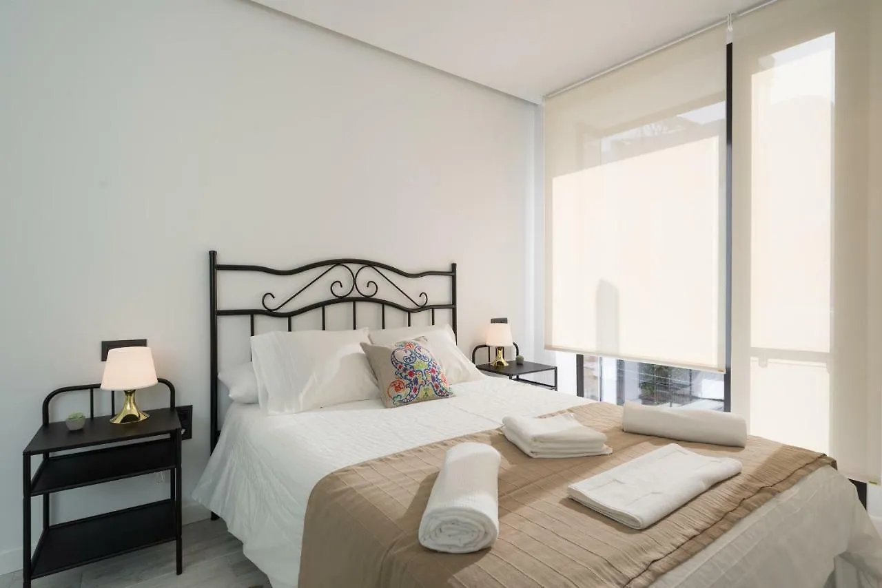 Ferienwohnung Pedregalejo, Estropada 1 Málaga 0*,